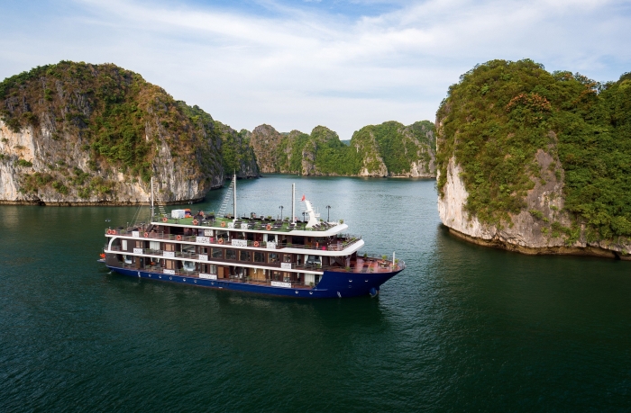 Ha Long Bay - Lan Ha Bay La Pandora Cruise