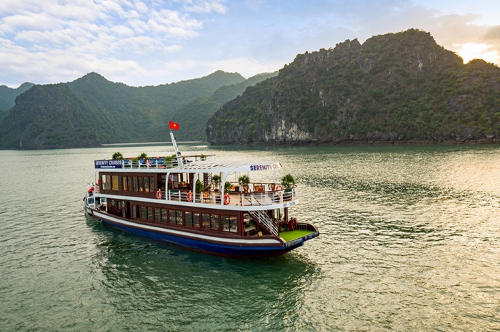 Lan Ha Bay - Cat Ba island 1 Day From Ha Noi