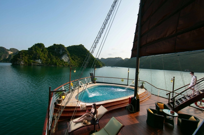 Ha Long - Lan Ha Bay Orchid Trendy Cruise